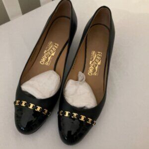 Authentic Salvatore ferragamo leather shoe size 8